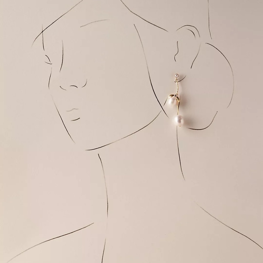 Blooming Pearl Sculptural Drop Earrings Gold jewelry Anthropology Madewell - Picture 5 of 8